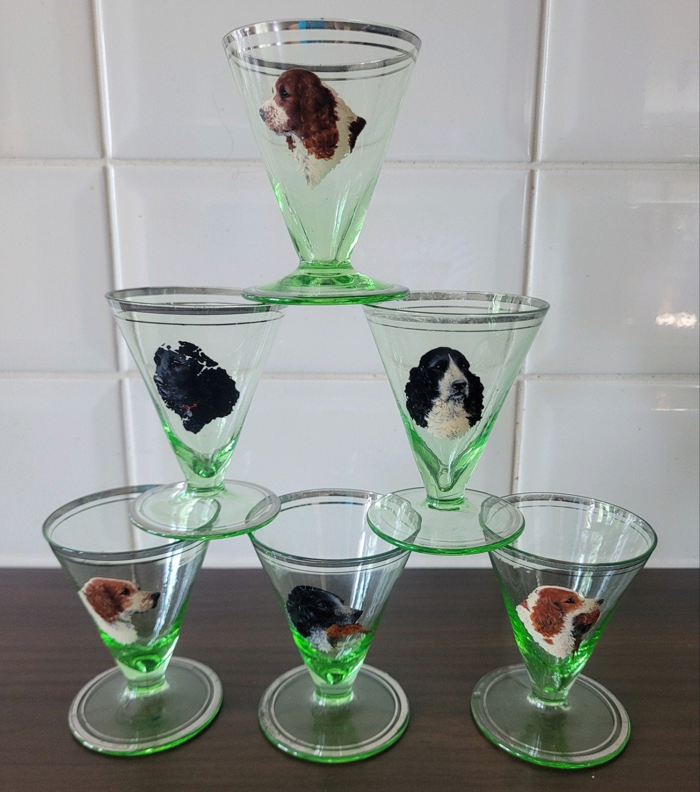 Antieke uranium glas glaasjes met hondenkop afbeelding jr.20, Ophalen of Verzenden