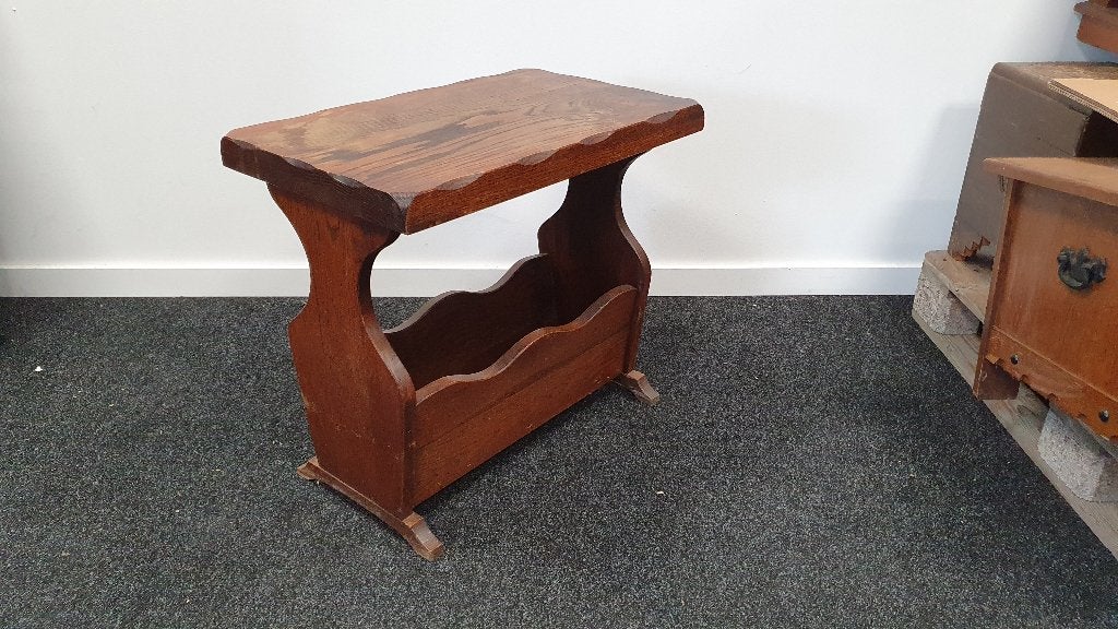 Bijzettafel kranten antiek, Gebruikt, 55 tot 75 cm, Rechthoekig, Hout