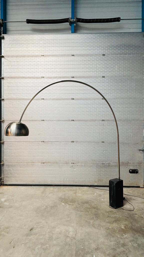 Grote Booglamp Vloerlamp RVS met Zware Voet, Ophalen, Gebruikt, Metaal, 200 cm of meer
