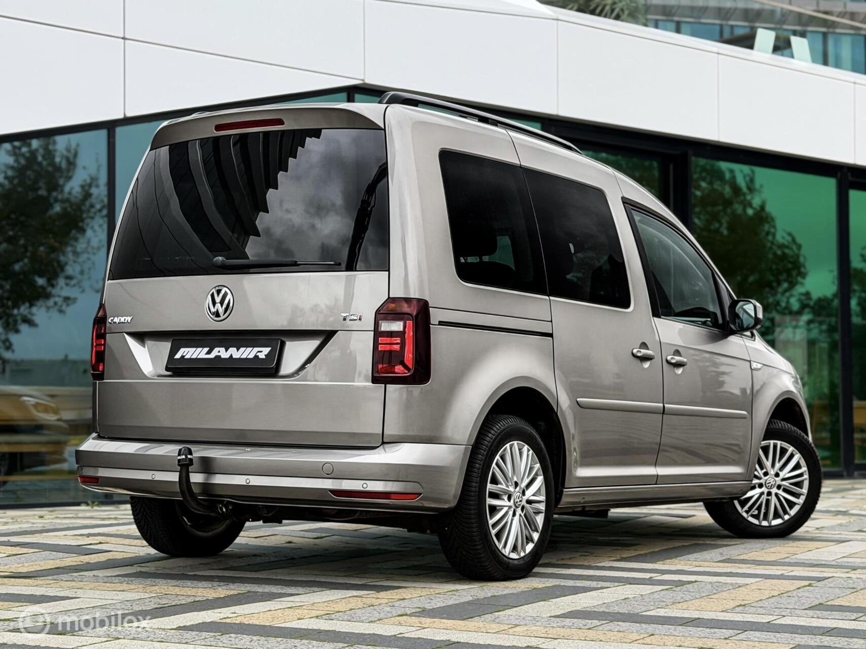 Volkswagen Caddy Maxi 1.4 TSI Trendline 5p | DSG | Trekhaak, Auto's, Gebruikt, 4 cilinders, 700 kg, MPV