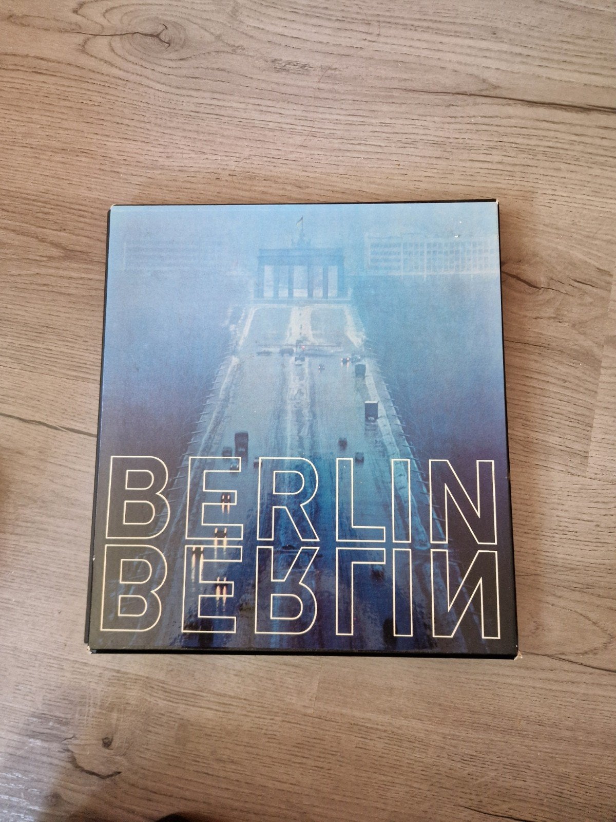 Berlin fotoboek in kartonnen hoes, Ophalen of Verzenden, Zo goed als nieuw, Fotografie algemeen