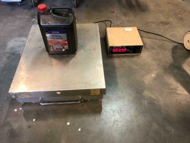 Servo balans weegschaal 50x60 cm tot 150 kilo, Niet ingevuld, Gebruikt, Niet ingevuld, Ophalen of Verzenden