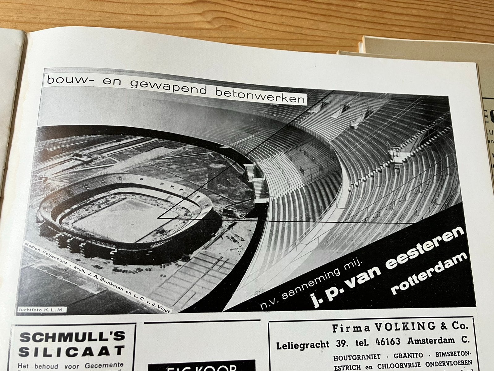 Advertentie Stadion Feyenoord J.P. Van eesteren Rotterdam, Verzamelen, Ophalen of Verzenden, 1980 tot heden, Krant