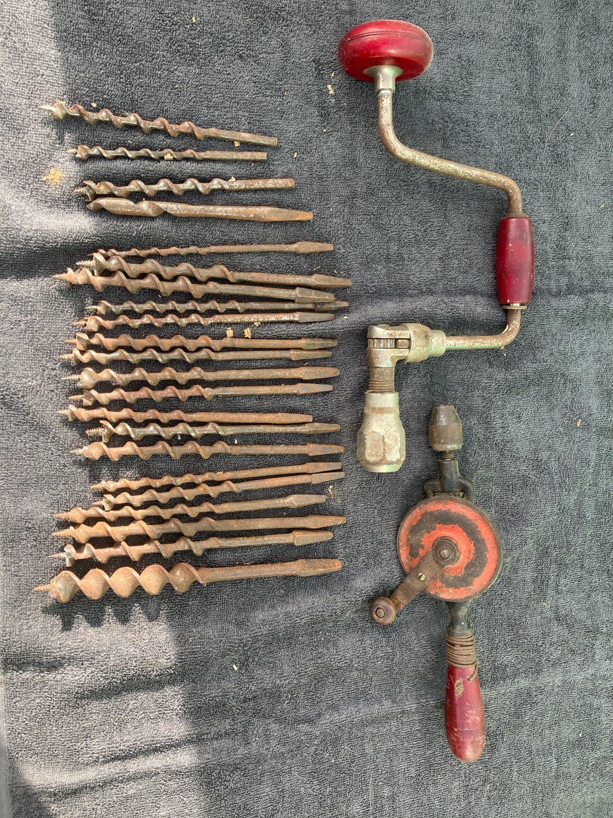 Antieke handboor en boorsets - Vintage gereedschap, Antiek en Kunst, Ophalen