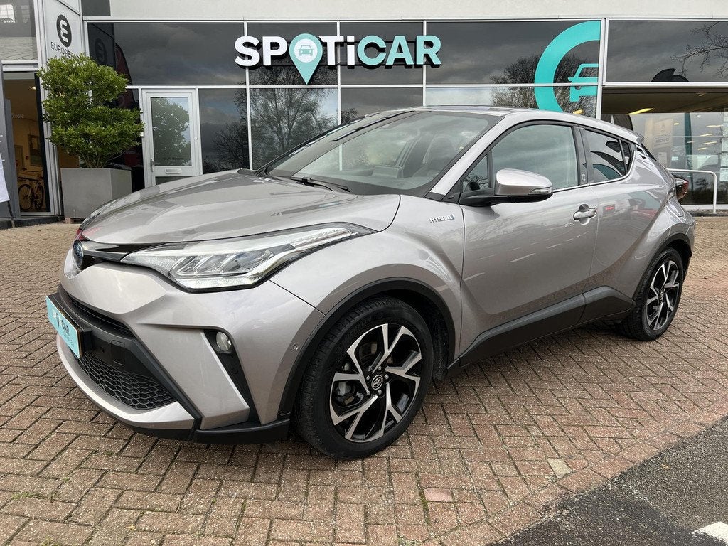 Toyota C-HR 1.8 Hybrid Dynamic Automaat Verwarmde voorstoele, 4 cilinders, 122 pk, Automatische klimaatregeling, Hybride Elektrisch/Benzine