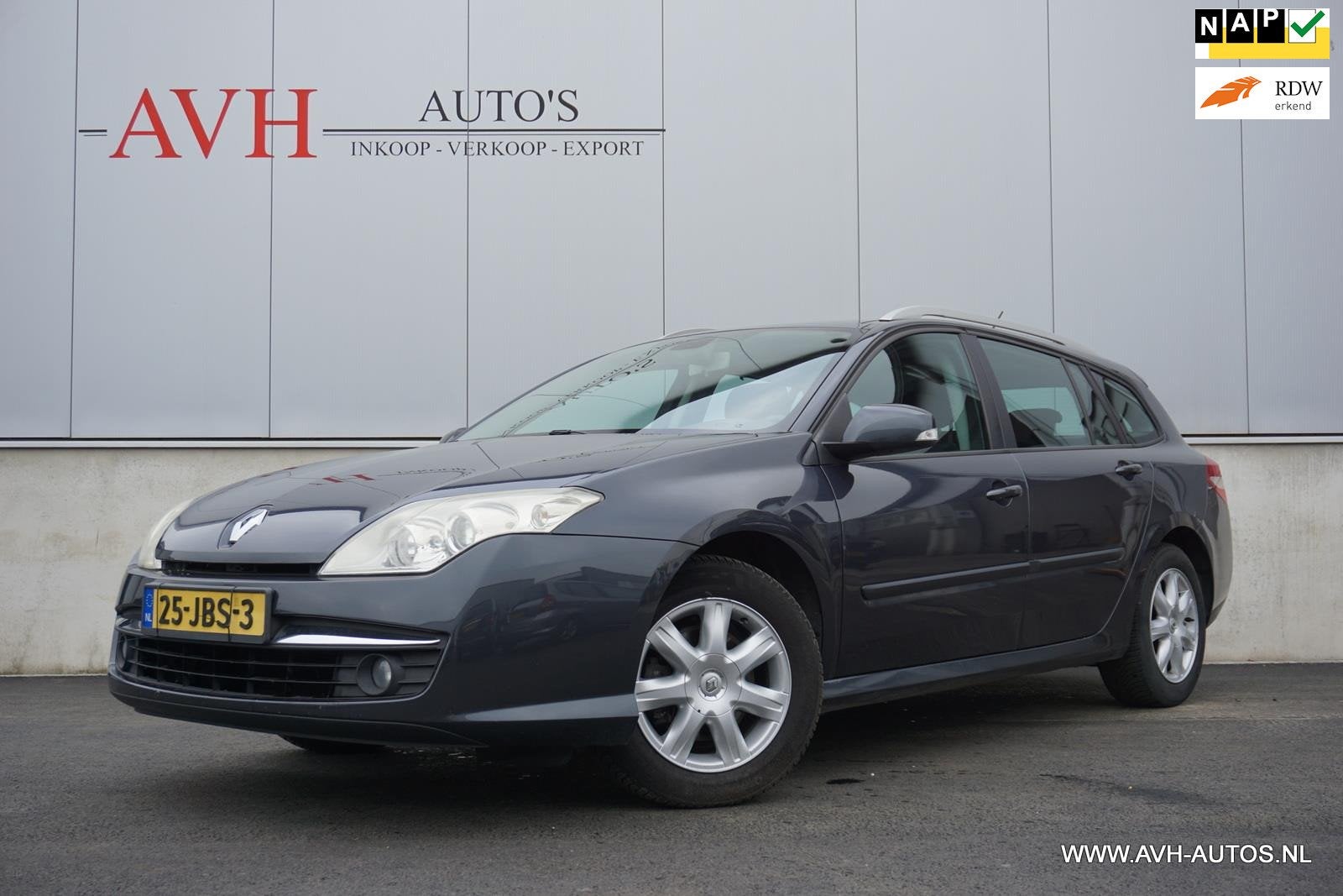 Renault Laguna Estate 2.0 16V Sélection Business, Laguna, Stof, Gebruikt, 4 cilinders