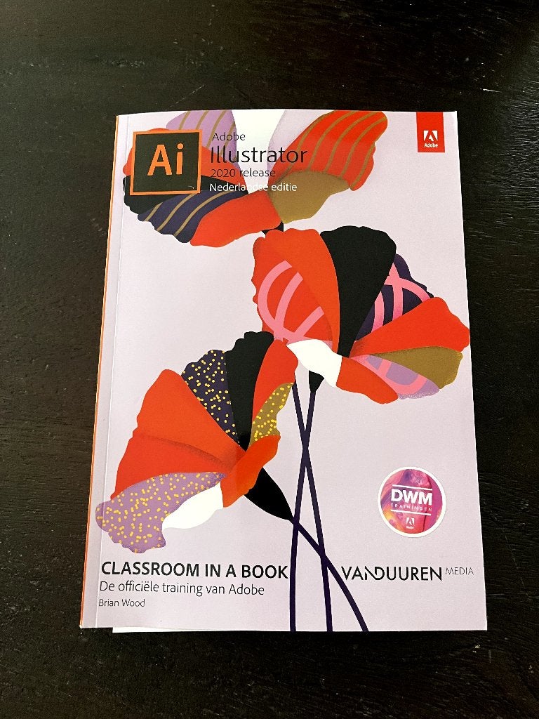 Classroom in a Book: Adobe Illustrator 2020 – Brian Wood, Ophalen of Verzenden, Beta, Zo goed als nieuw, WO