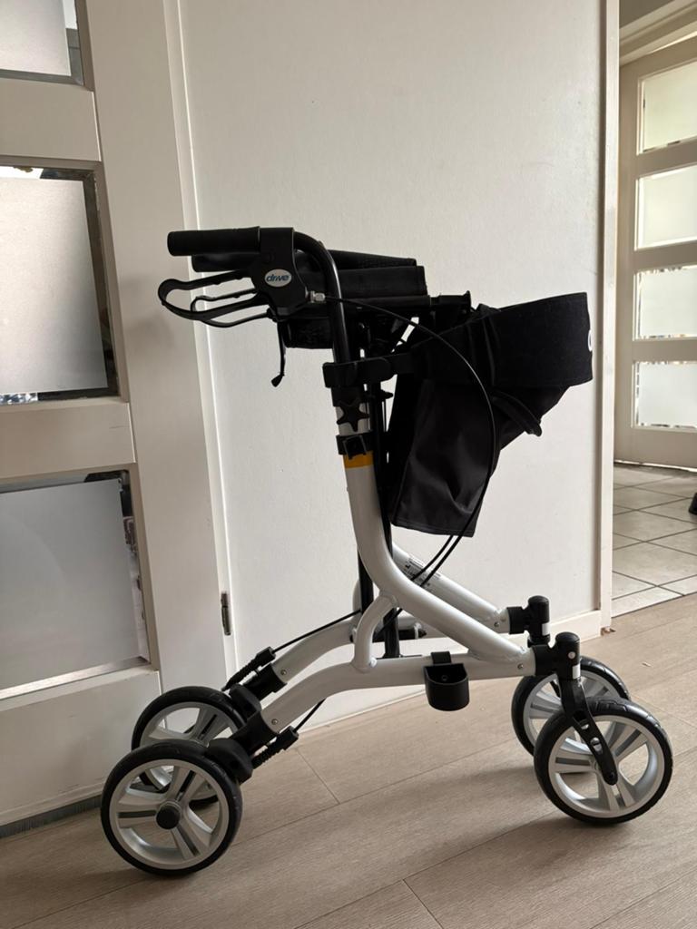 Nieuwe Rollator, Diversen, Rollators, Ophalen, Opvouwbaar, Nieuw