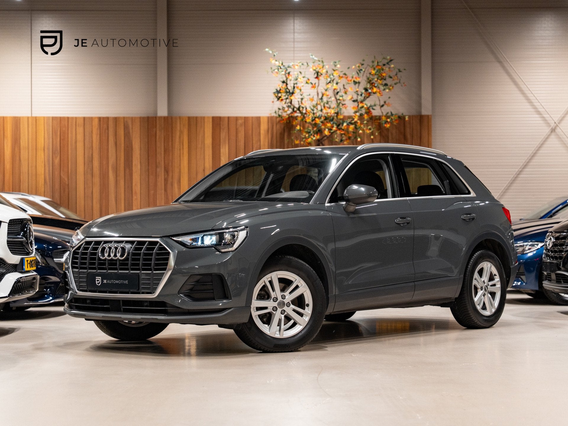 Audi Q3 35 TFSI 150PK S-Tronic, Virtual Cockpit, Apple Carpl, Dealer onderhouden, Stof, Zwart, 4 cilinders