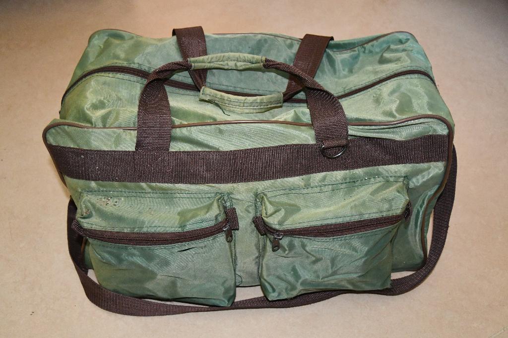 Ruime lichtgroene reistas, 40 tot 60 cm, Gebruikt, 20 tot 30 cm, Minder dan 35 cm