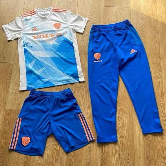 Zo goed als nieuw nederlands elftal hockey tenue maat S-M, Ophalen of Verzenden, Zo goed als nieuw, Kleding