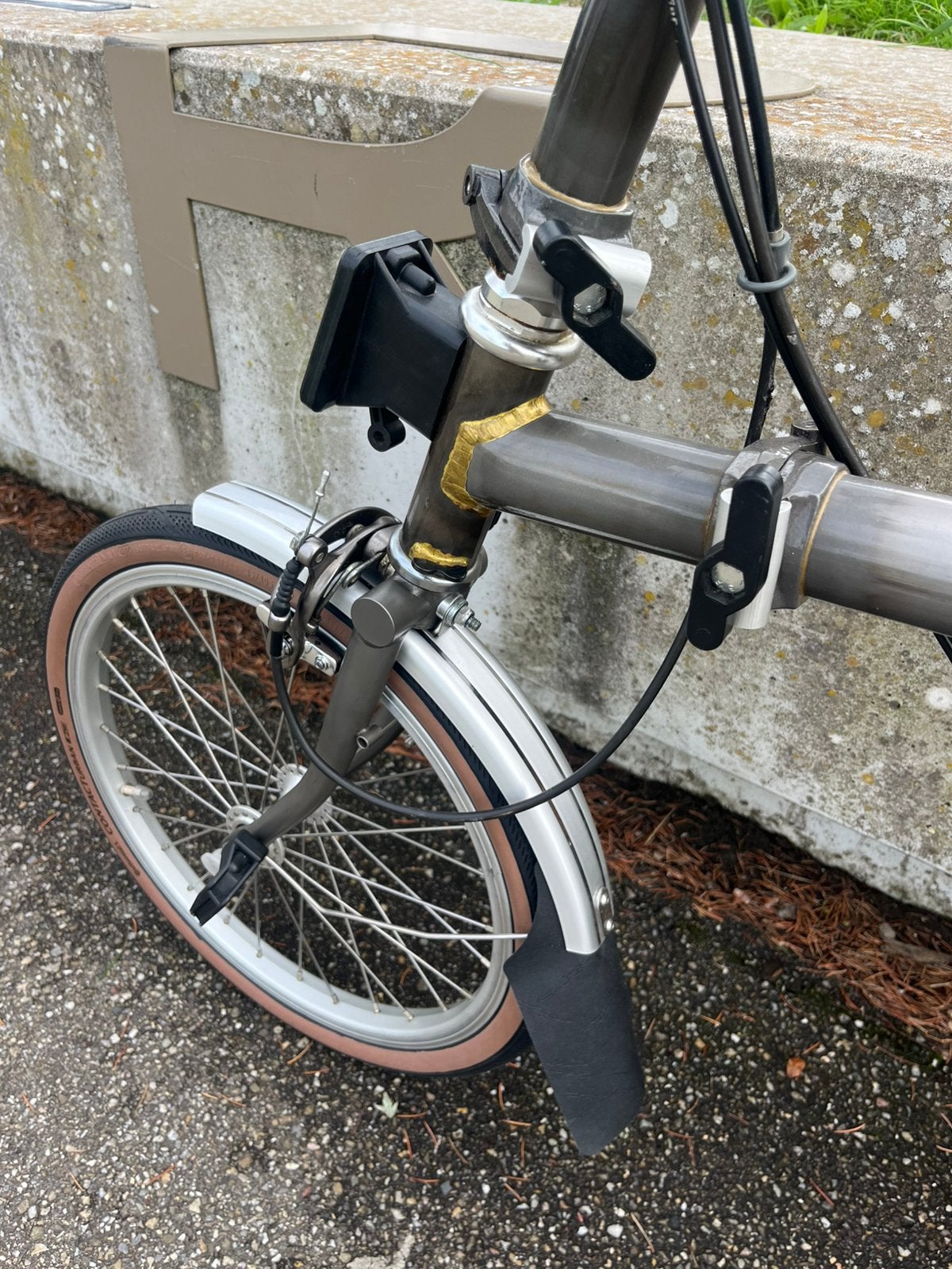Foto 15 van Titanium Brompton S2L-X 9,4 KG Customised voor klein persoon