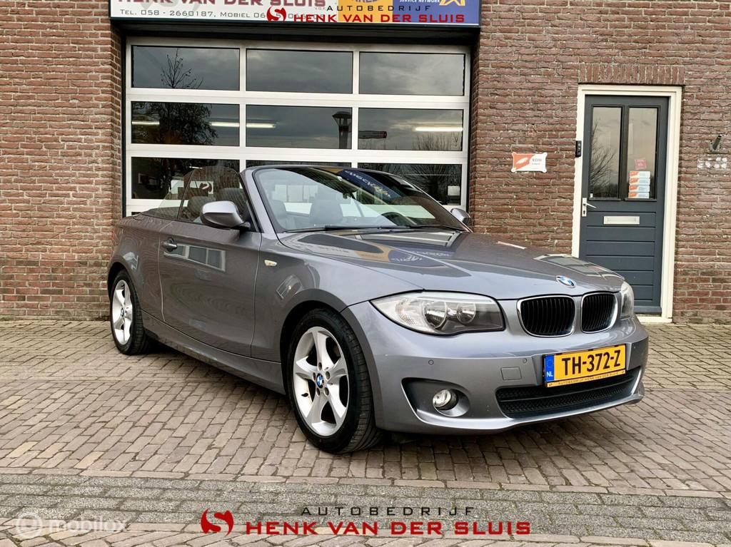 BMW 1-serie Cabrio 118i High Executive, Euro 5, Achterwielaandrijving, Cabriolet, 4 stoelen