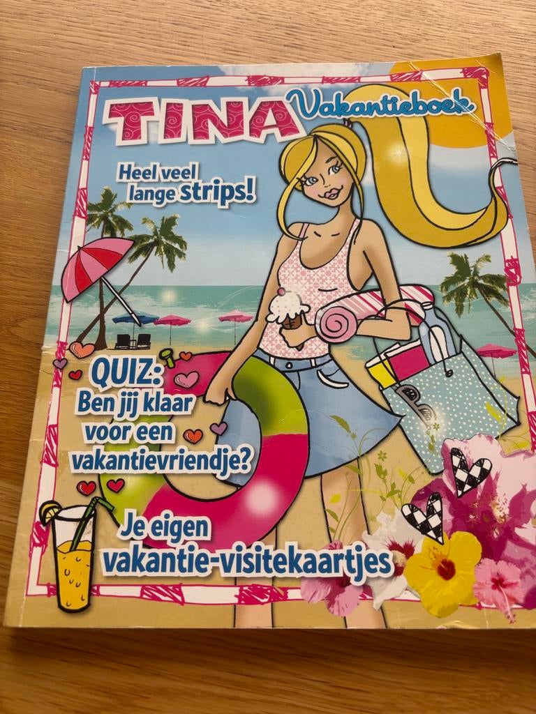 Tina vakantieboek 2009, Ophalen of Verzenden, Zo goed als nieuw, Fictie algemeen
