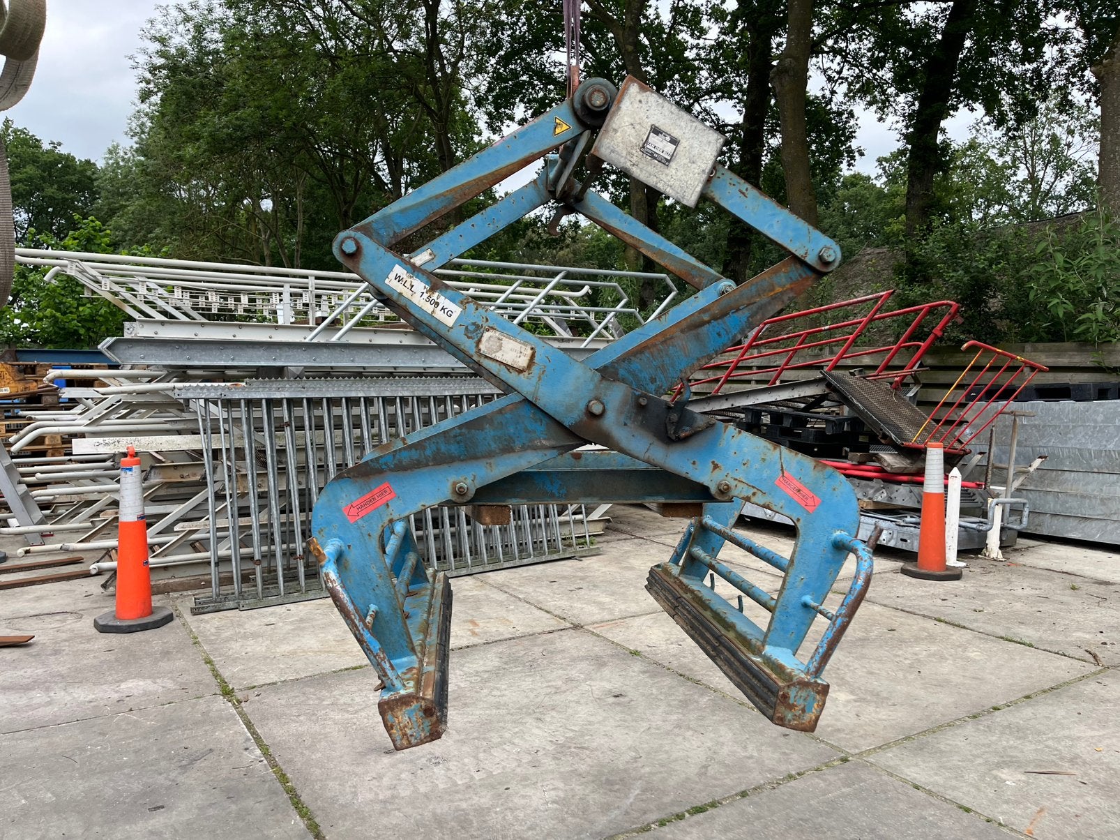 2 x BSV Mechanische blokkenklemmen 40300 / 120 880-1000mm, Doe-het-zelf en Verbouw, Ophalen, Gebruikt