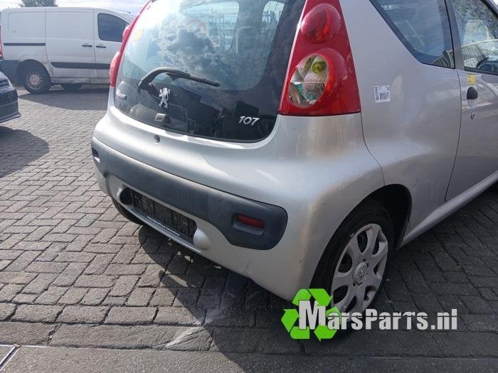 Achterbumper van een Peugeot 107 (KTB), Gebruikt, -, -, Ophalen of Verzenden