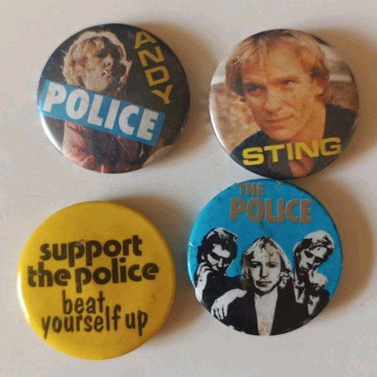 Vintage The Police Speldjes - Set van 4 Buttons, Ophalen of Verzenden, Gebruikt, Overige onderwerpen, Button