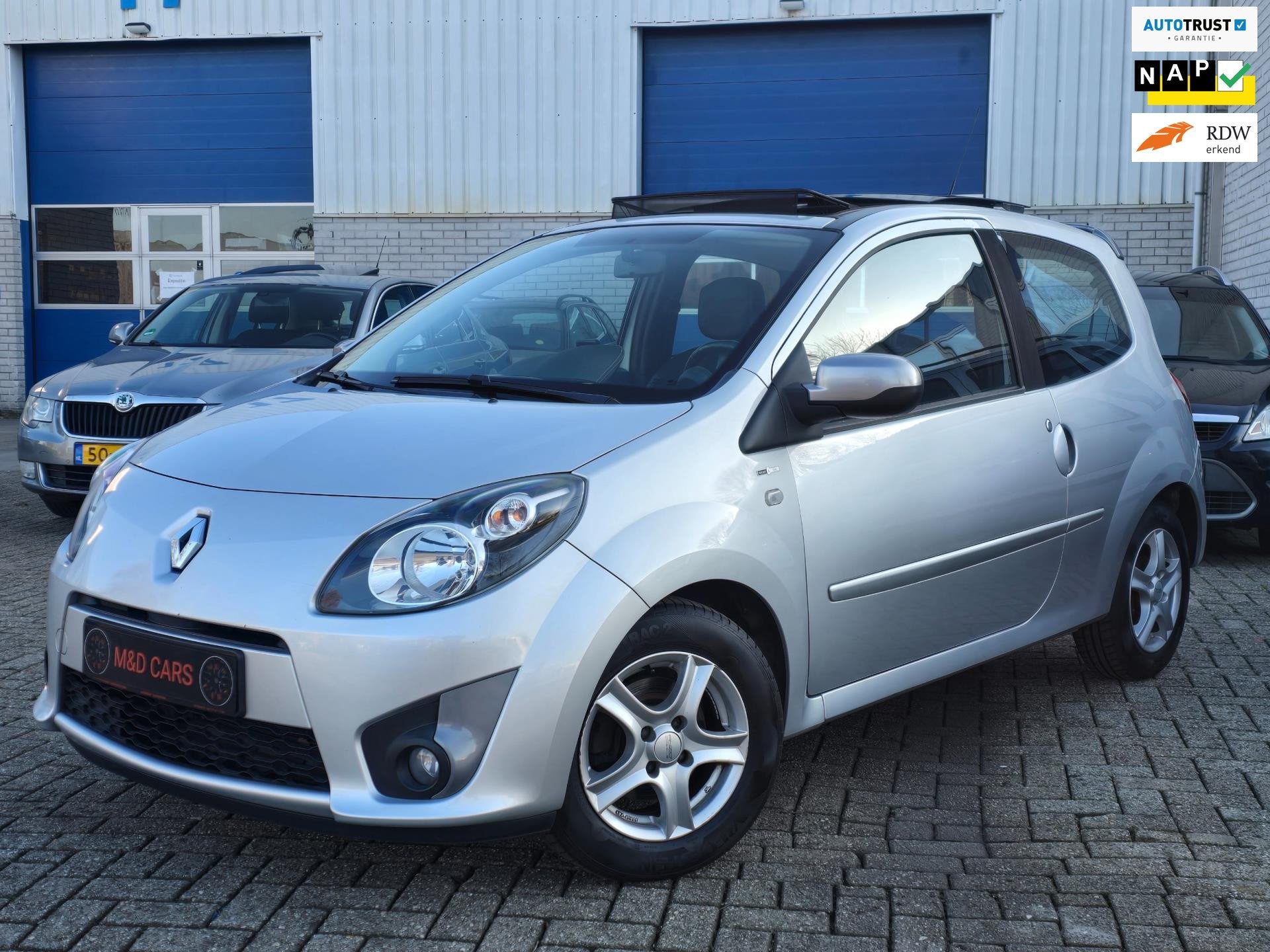 Renault Twingo 1.2-16V Night & Day AUTOMAAT/PANO/AIRCO/CR CO, Auto's, Renault, Euro 5, Twingo, Gebruikt, 4 cilinders