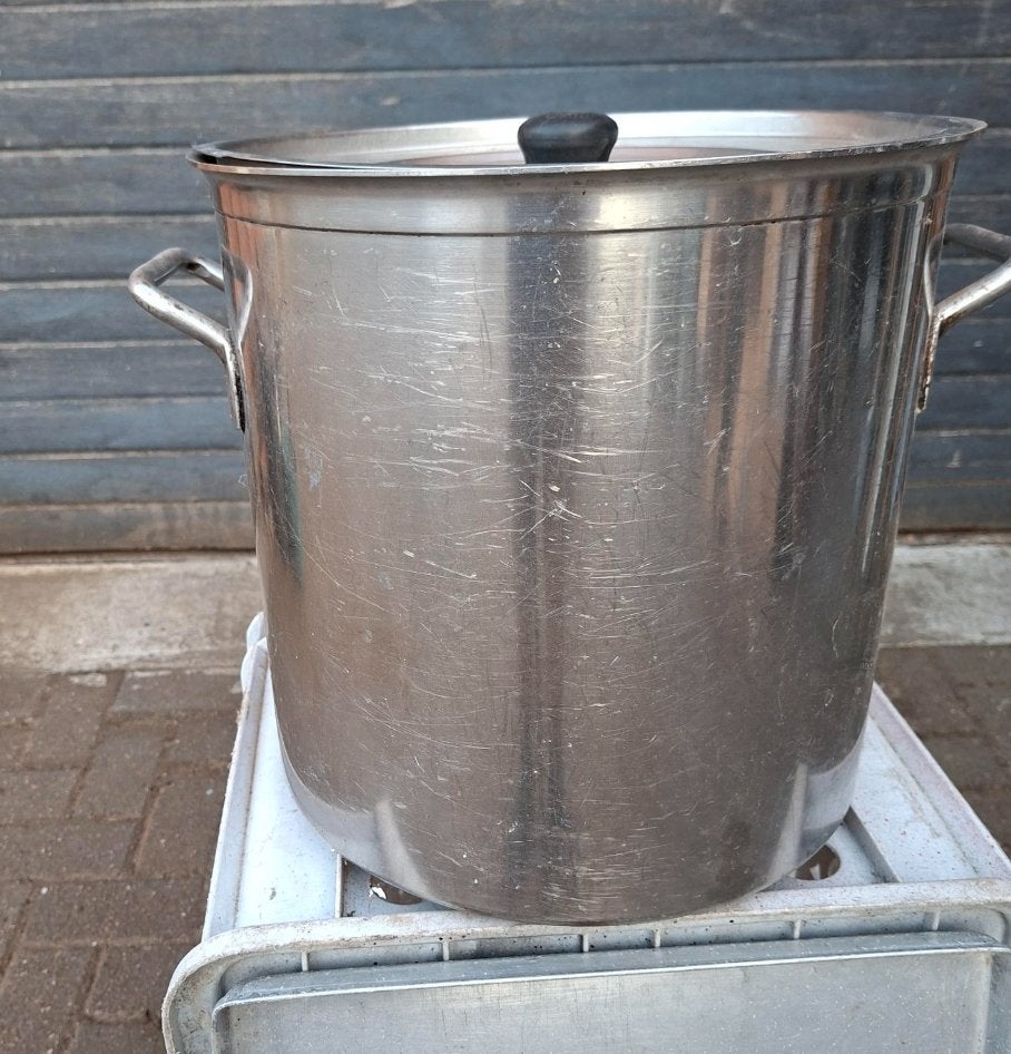 GROTE INOX  KETEL/25 liter, Met deksel, Pot, Bus of Blik, Ophalen of Verzenden, Zo goed als nieuw