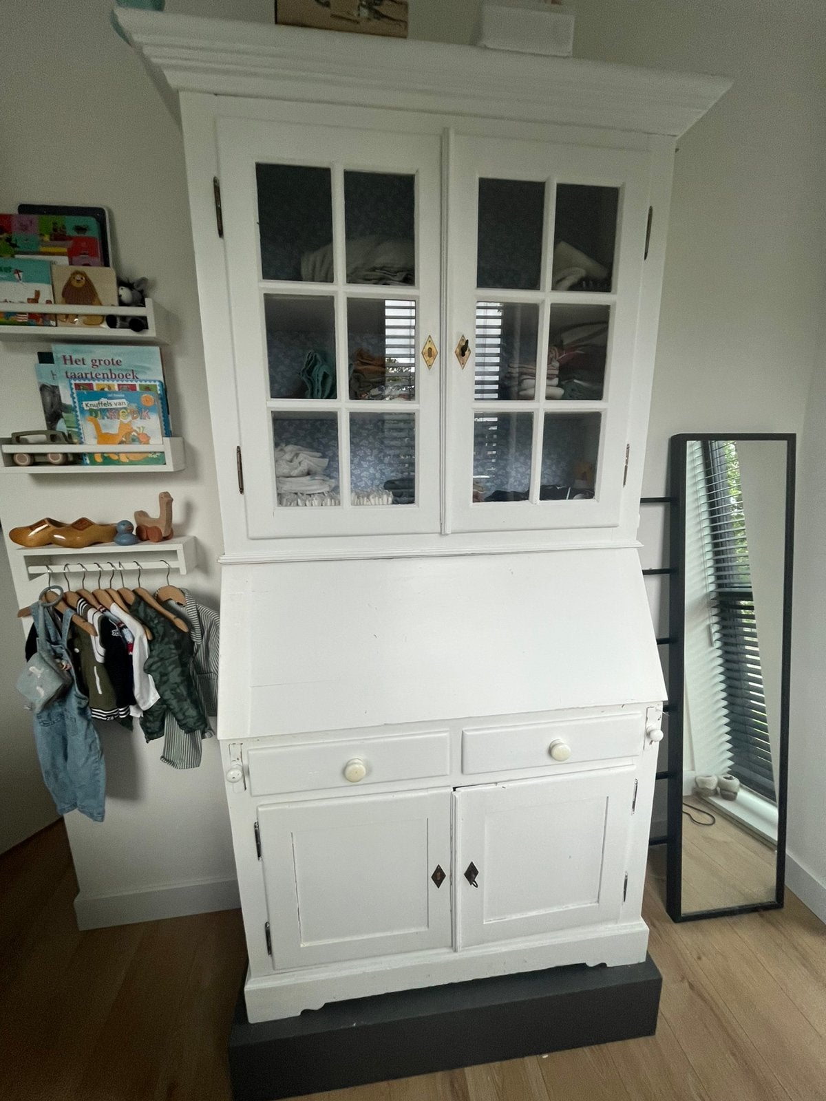 Unieke antieke commode – sfeervol & praktisch, Kinderen en Baby's, Kinderkamer | Commodes en Kasten, Ophalen, Gebruikt, 70 cm of meer