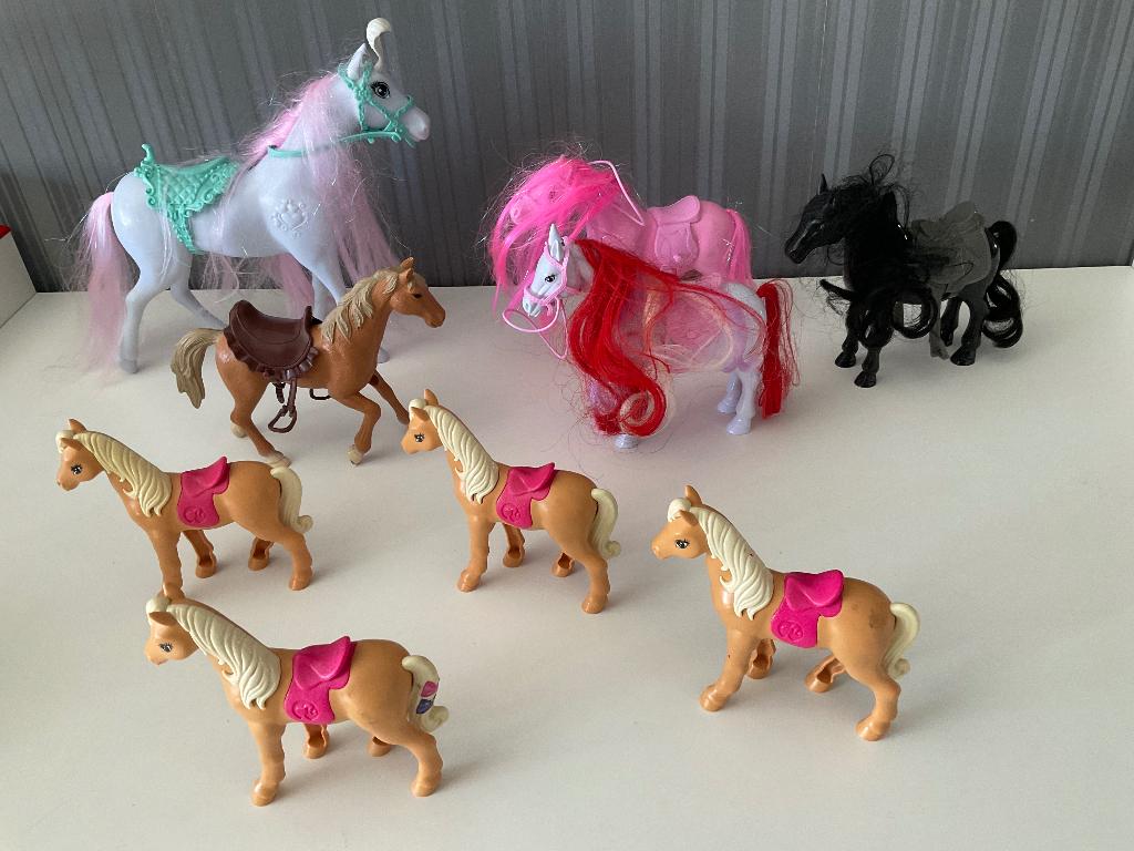 Barbie paarden, Kinderen en Baby's, Speelgoed | Poppen, Ophalen of Verzenden, Gebruikt, Barbie
