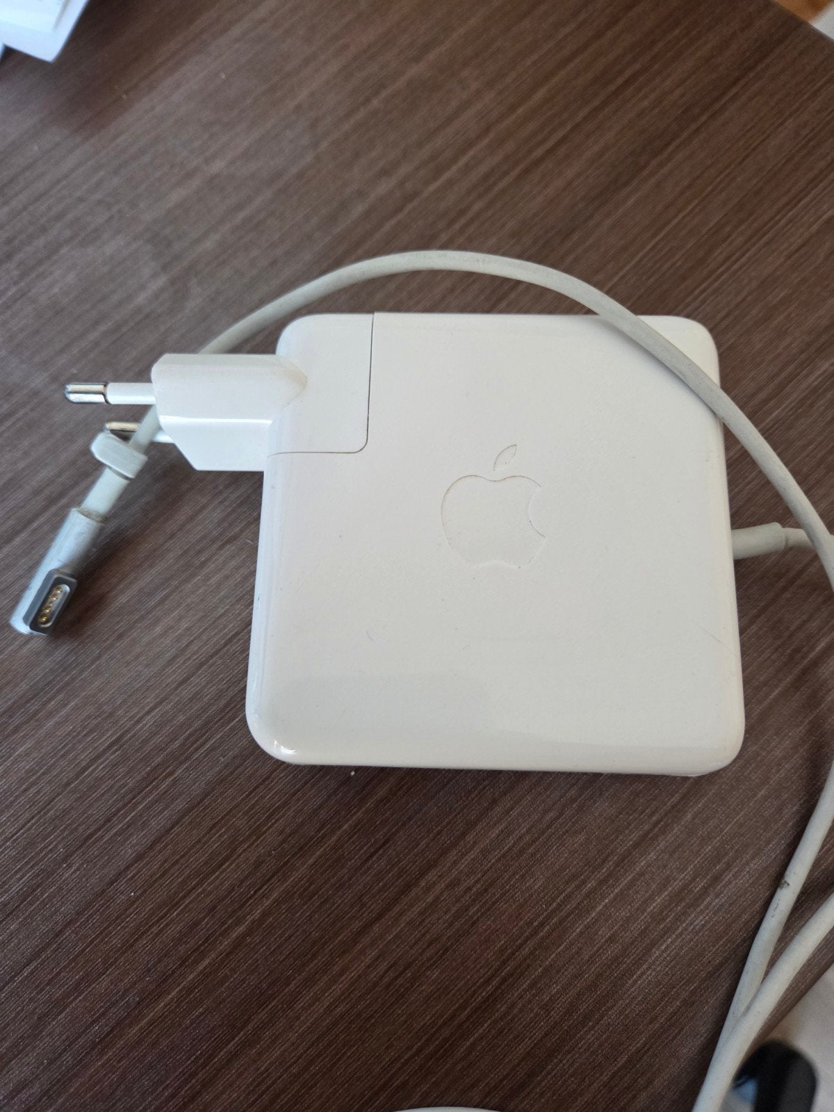 Apple MagSafe 1 Oplader 85W (Model A1343), Ophalen of Verzenden, Gebruikt, Apple