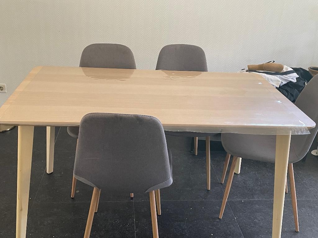 IKEA LISABO Dining Table with 4 chairs, Ophalen, 100 tot 150 cm, 50 tot 100 cm, Zo goed als nieuw
