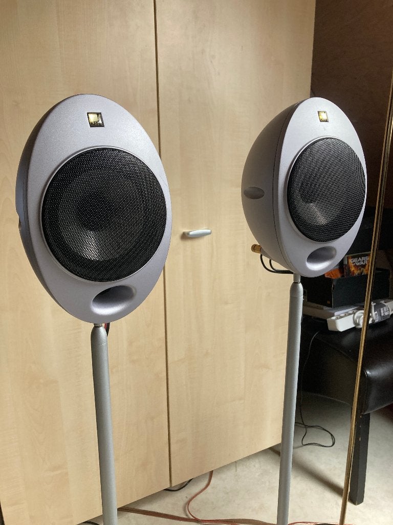 KEF KHT 2005.2 surround eitjes  incl. originele standaards, Audio, Tv en Foto, Luidsprekers, Ophalen, Gebruikt, Speakerset, 60 tot 120 watt