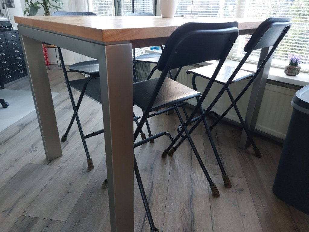 4 zwarte barkrukken, Huis en Inrichting, Ophalen, Met voetsteun, 60 tot 90 cm, Zo goed als nieuw