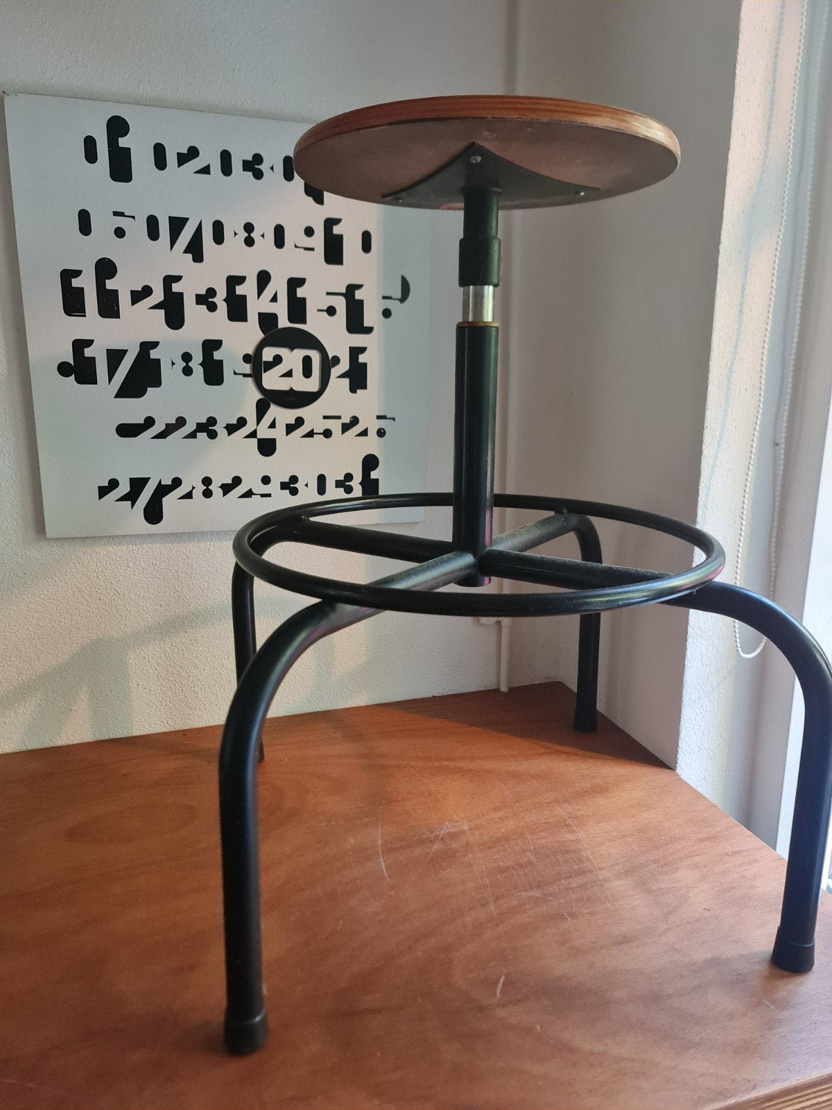 Industriële kruk Vintage Teken/Atelier kruk, Ophalen, In hoogte verstelbaar, Gebruikt, Staal