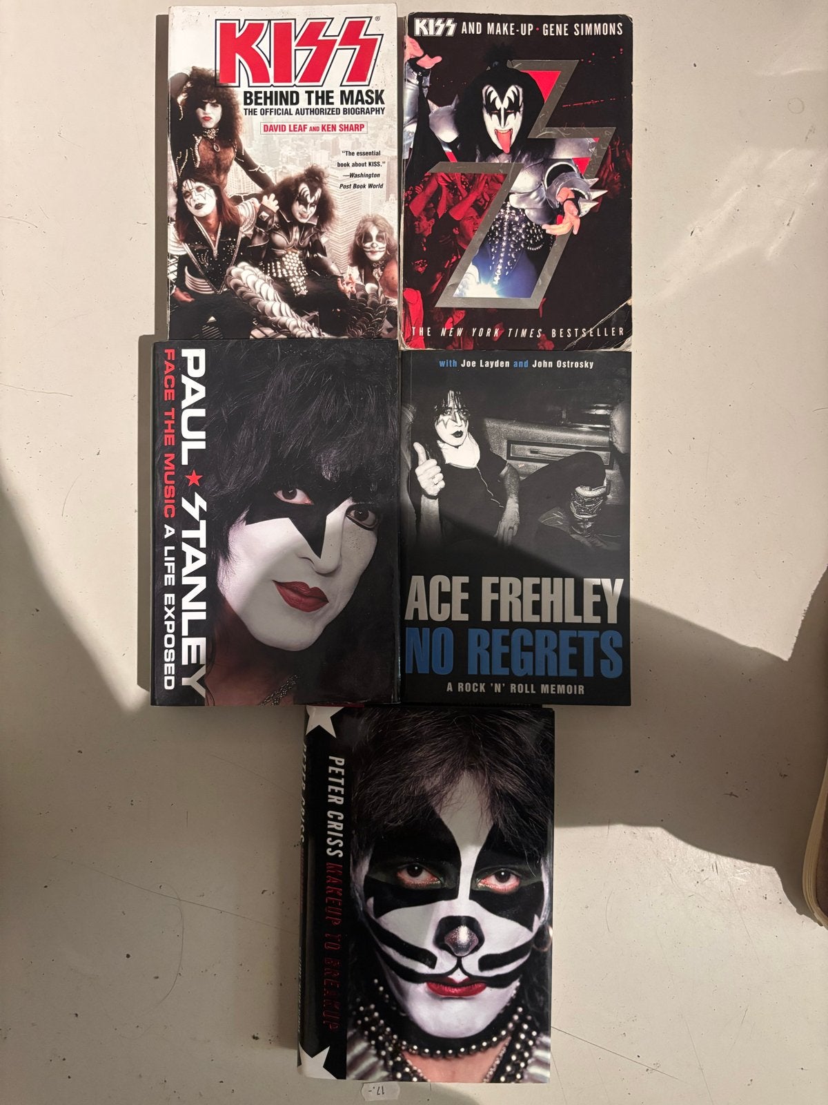 KISS Boeken Collectie - 5 Stuks (Engels), Ophalen of Verzenden, Gelezen, Artiest
