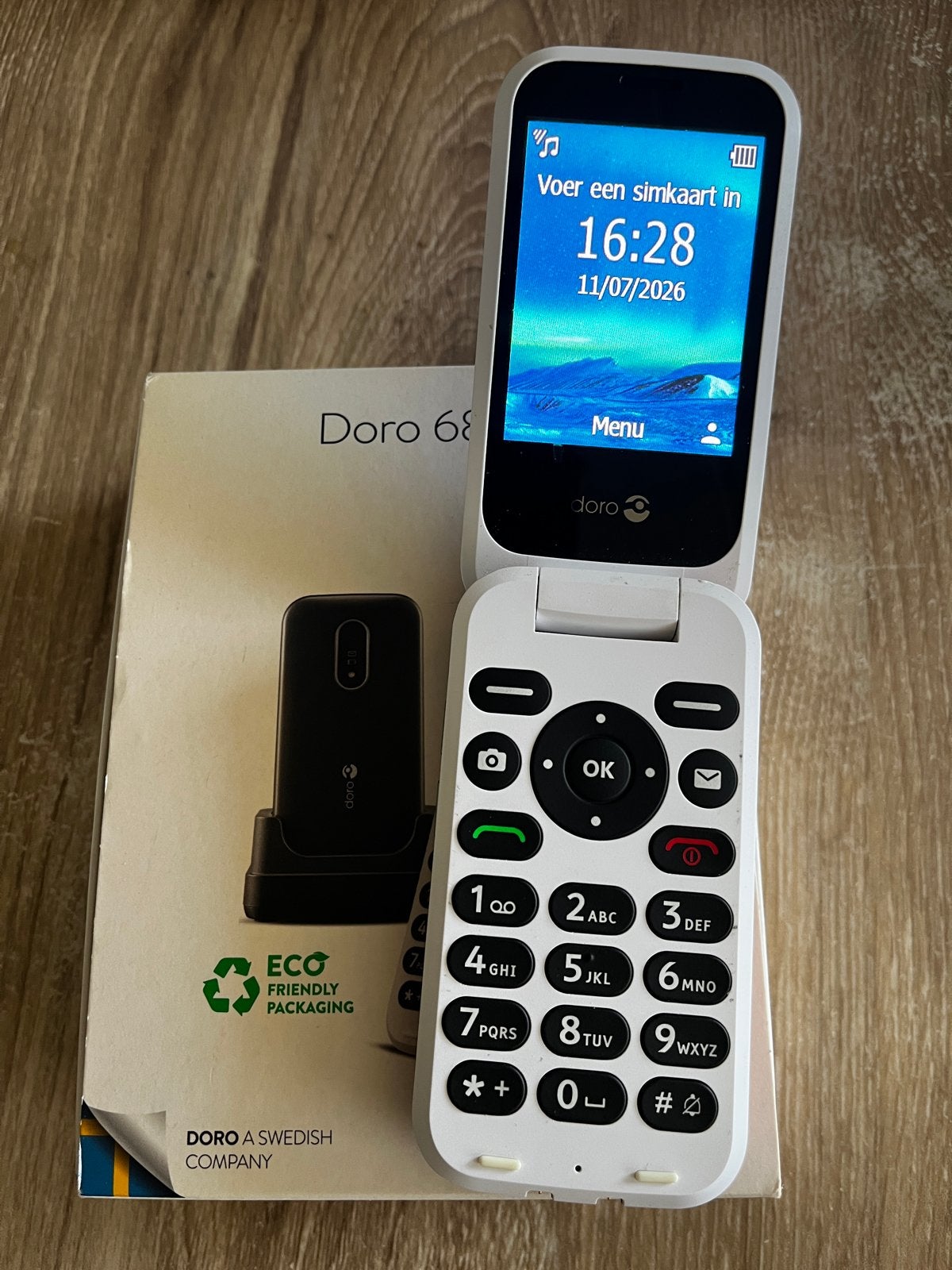 Doro 6820 Klaptelefoon - Zo goed als nieuw, Inklapmodel, Ophalen of Verzenden, Zonder simlock, Zonder abonnement