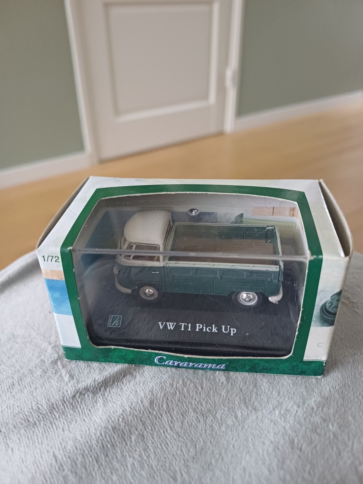 HONGWELL CARARAMA VW T1 TRANSPORTER PICKUP GROEN WIT 1:72, Ophalen of Verzenden