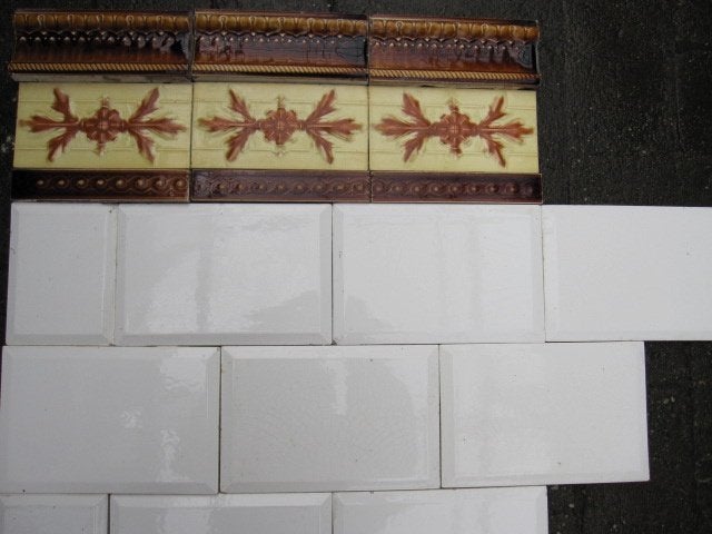 45 art nouveau tegels warmgeel met roodbruine afbeelding, Ophalen