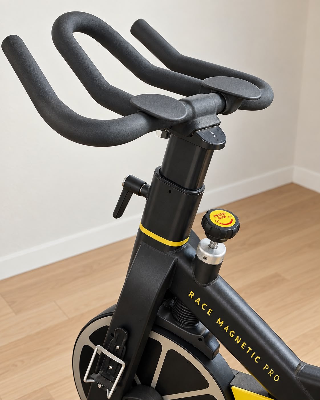 Spinningfiets Race Magnetic Pro, Ophalen, Gebruikt, Spinningfiets
