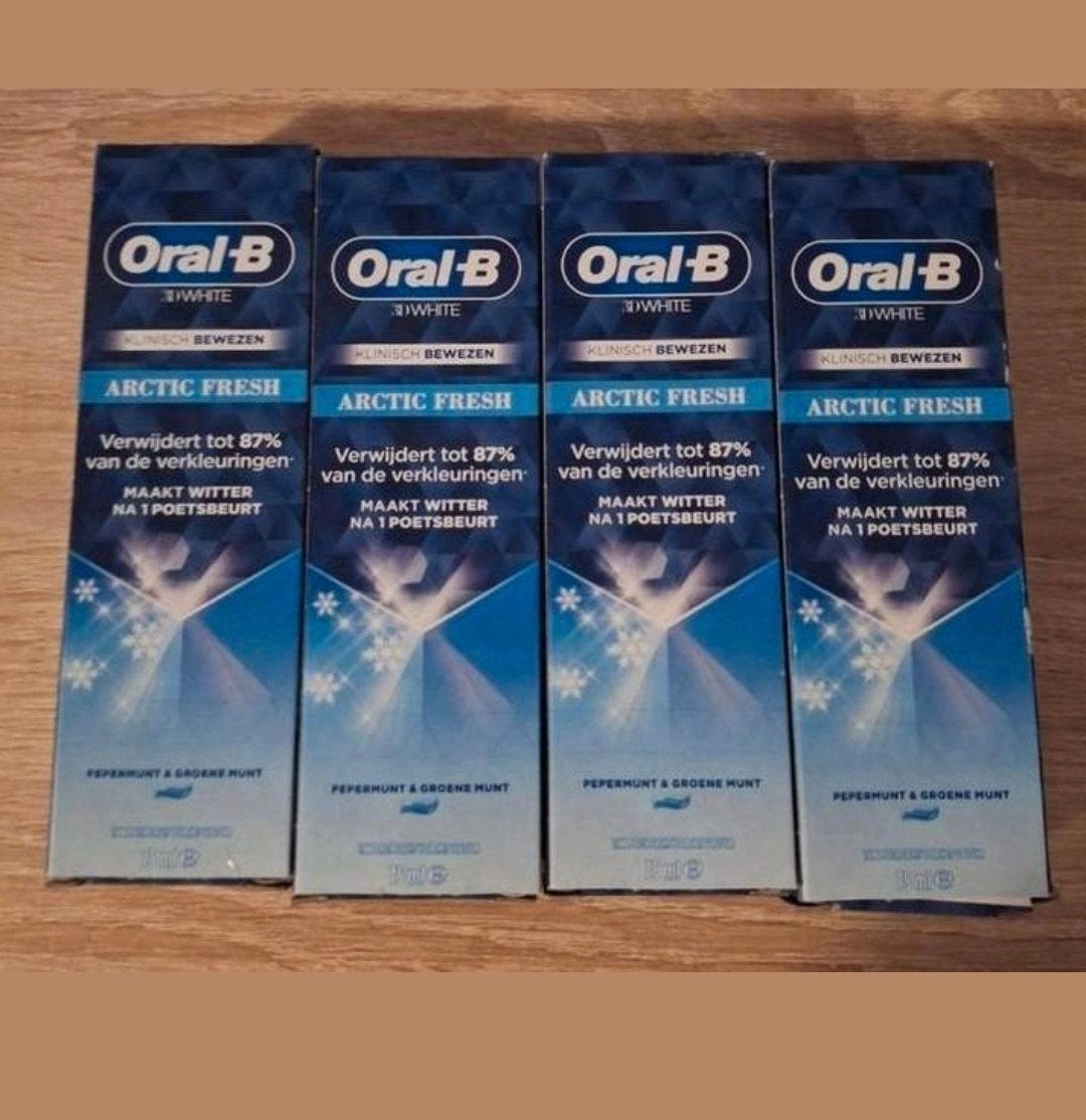 Oral-B tandpasta 4 voor 10 euro, Ophalen of Verzenden, Nieuw, Tandpasta