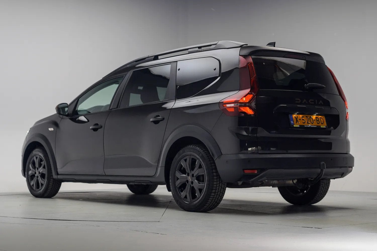 Dacia Jogger 1.6 Hybrid 140 Extreme 7p Aut.[Clima /ECC Apple, Auto's, Dacia, 94 pk, Gebruikt, 750 kg, 4 cilinders