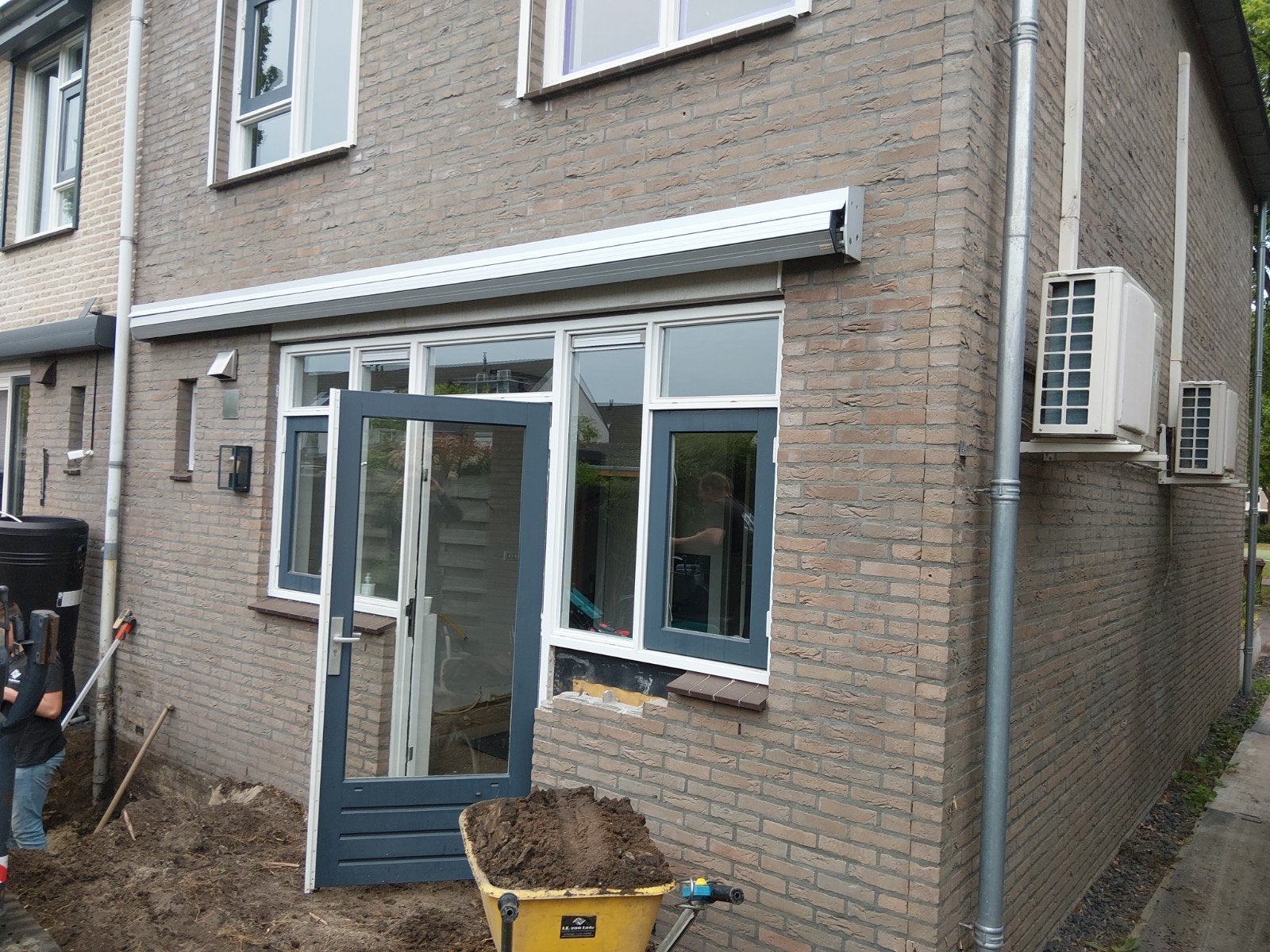 Hardhout kozijn / achterdeur met 2 zijlichten en draaidelen, Ophalen, Gebruikt, Deurkozijn, 225 cm of meer