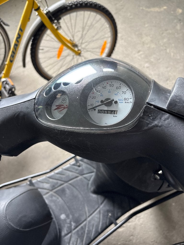 Piaggio zip, Fietsen en Brommers, Scooters | Piaggio, Ophalen, Gebruikt, Maximaal 45 km/u, Zip