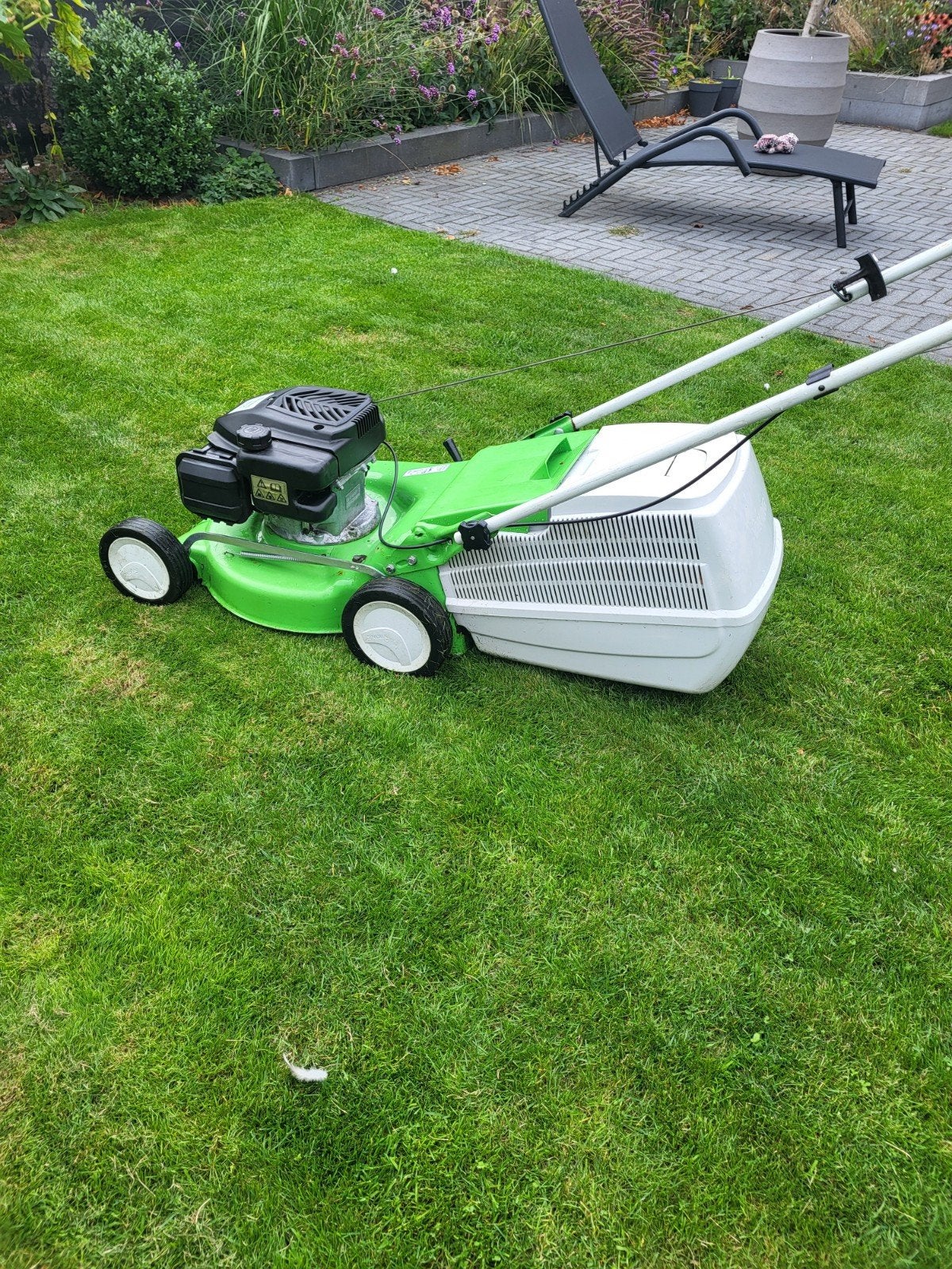 Viking MB 2 RT Benzine Grasmaaier met Opvangbak, Ophalen, Gebruikt, Opvangbak, Benzine-grasmaaier