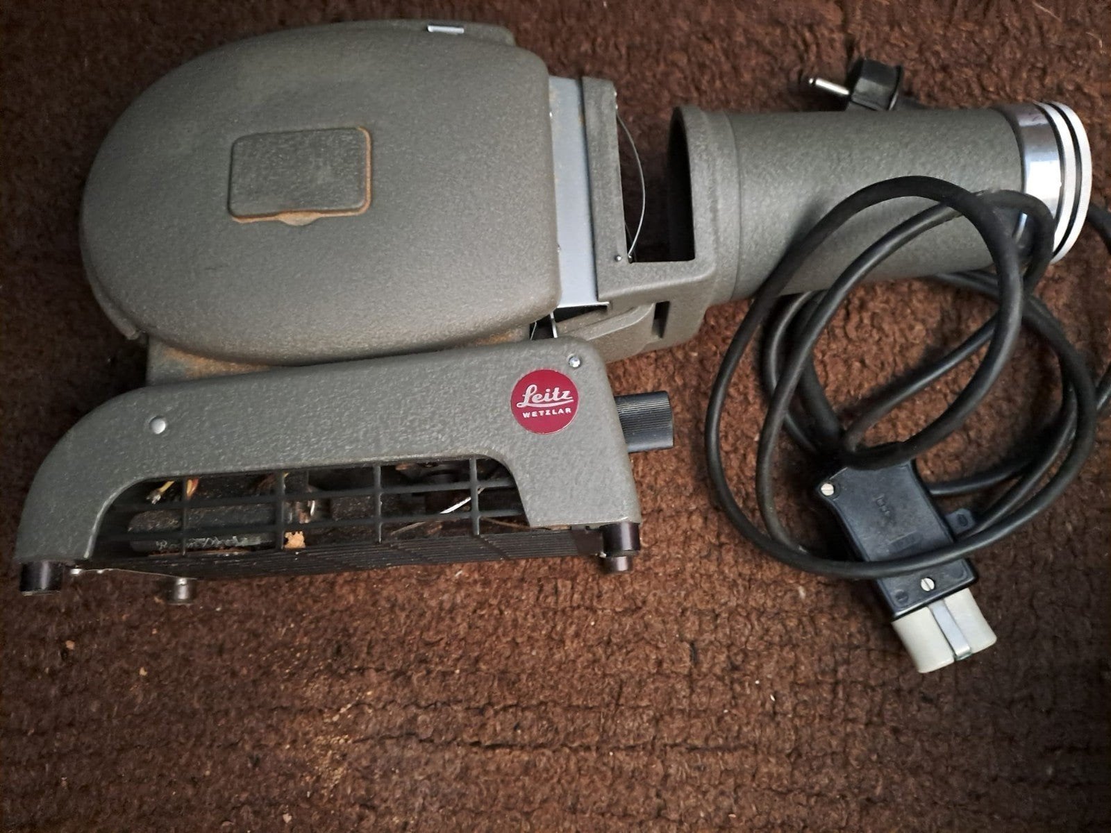 Leitz Prado Behuizing - voor decoratie / onderdelen, Ophalen of Verzenden, 1940 tot 1960, Projector