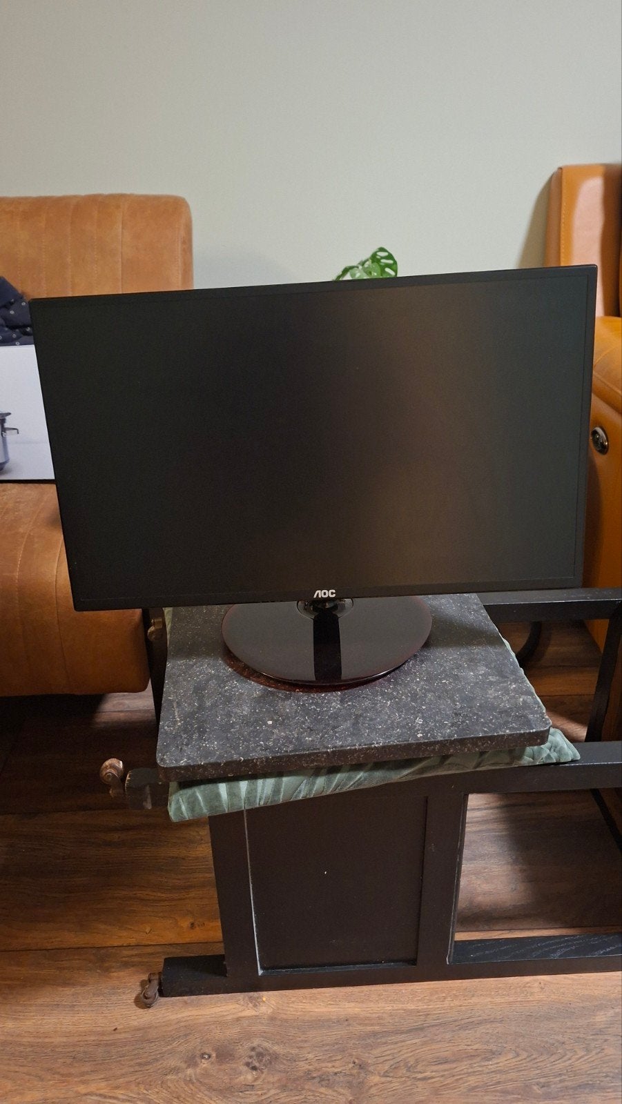 AOC E2461F 24 inch Full HD Monitor, Ophalen, Gebruikt, HDMI, 24 inch