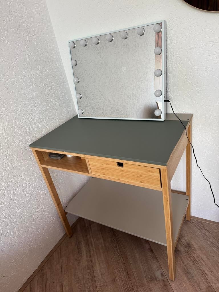 NORDKISA bamboe make-up tafel met lade en plank, Ophalen, 100 tot 150 cm, 50 tot 100 cm, Zo goed als nieuw