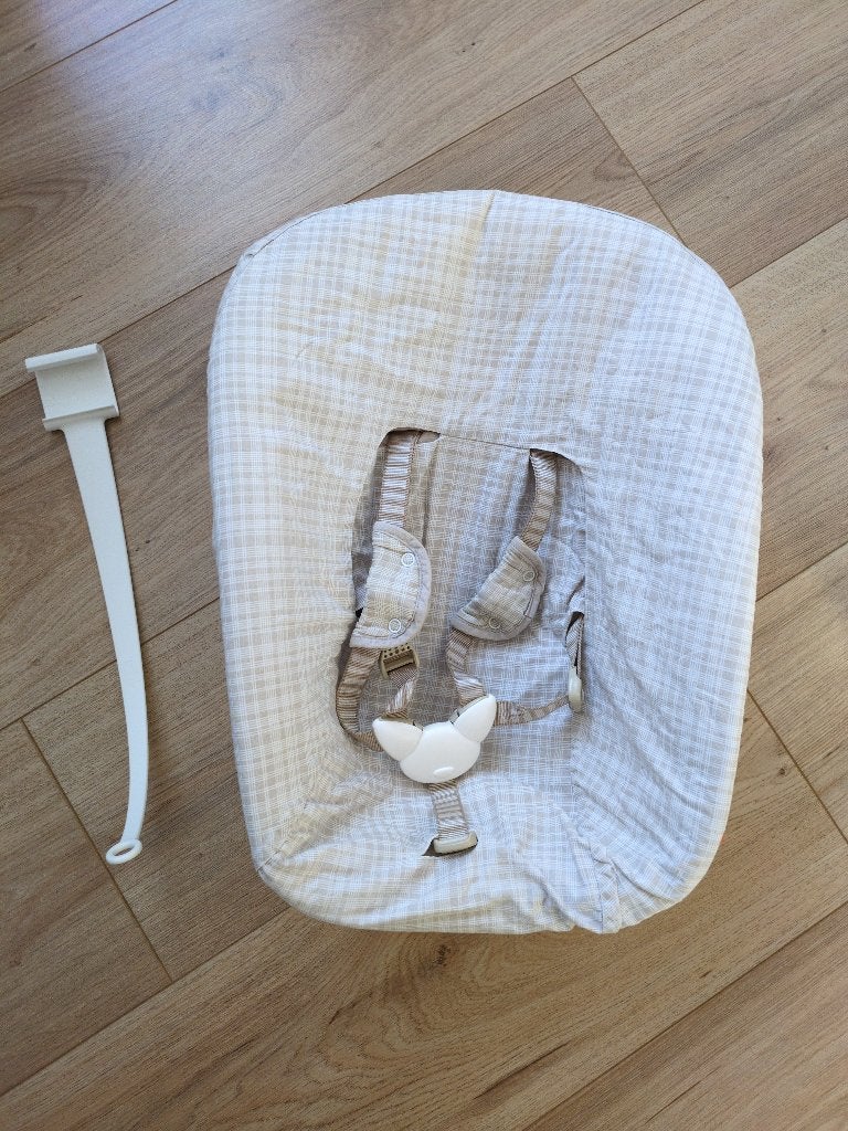 Stokke Tripp Trapp Newborn Set met speelgoedhanger en hoes, Ophalen, Zo goed als nieuw, Overige typen