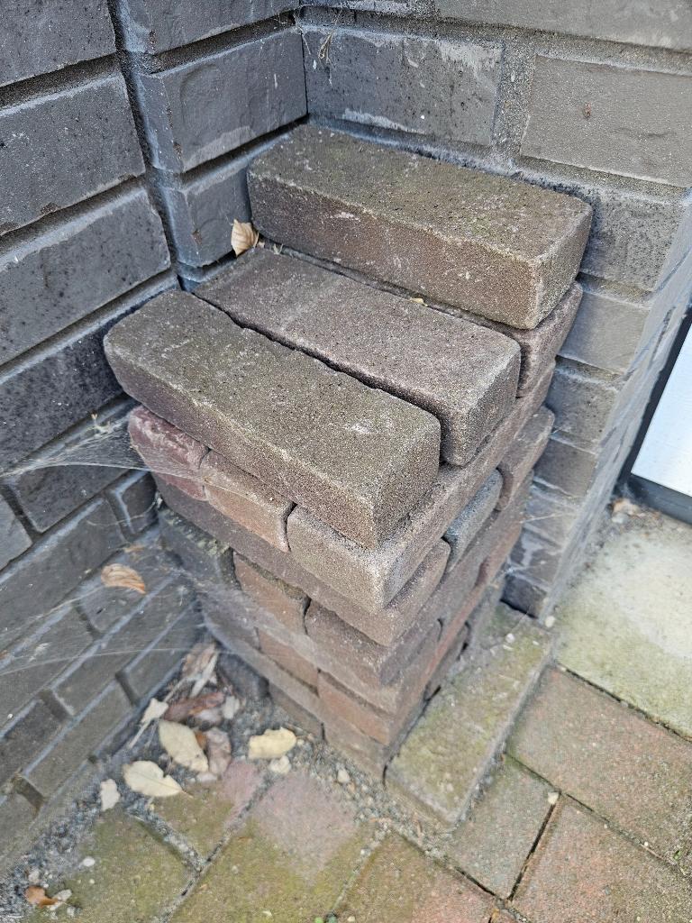 Wienerberger bakstenen waaltjes, Ophalen, Zo goed als nieuw, Bakstenen
