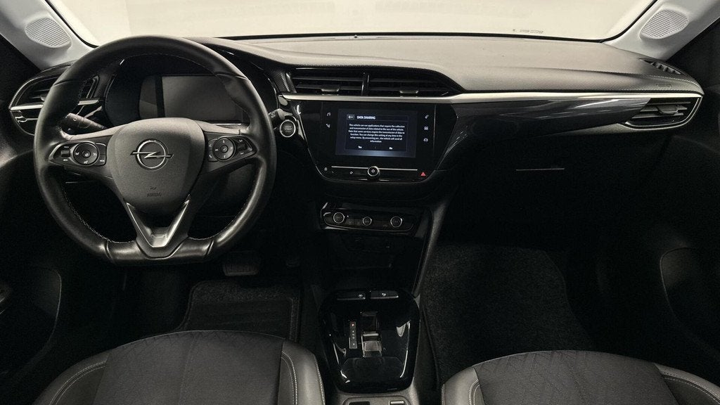 Opel Corsa-e Elegance 50 kWh 3 FASE SOH 90% CARPLAY LM CRUIS, Auto's, Gebruikt, Zwart, Met garantie (alle), Blauw