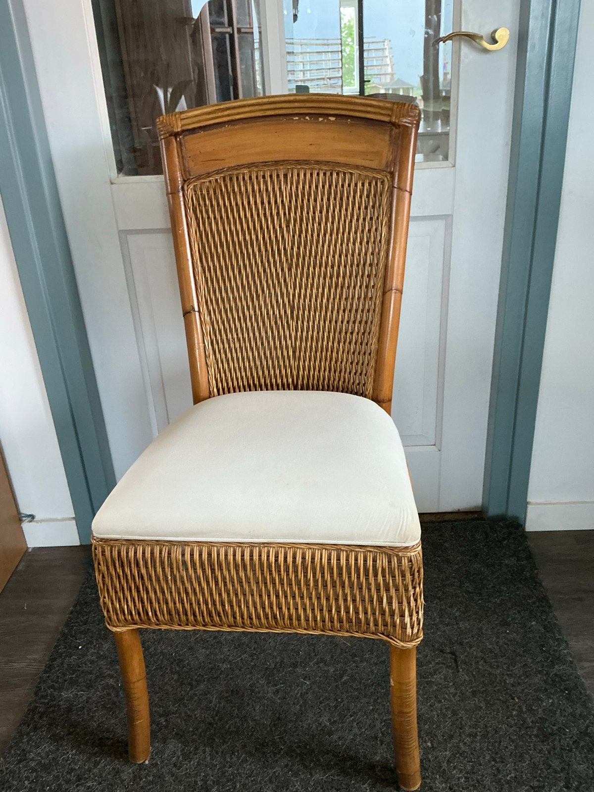 4 mooie stevige rieten stoelen, Huis en Inrichting, Stoelen, Ophalen, Gebruikt, Bruin, Riet of Rotan