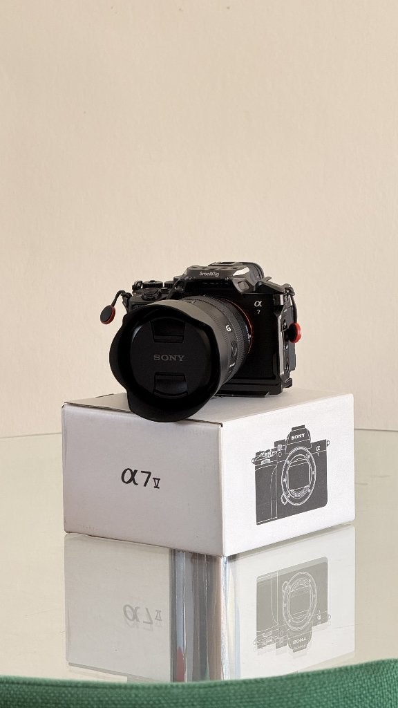 Sony A7 V + Sony FE 20-70mm F4 G, Ophalen, Zo goed als nieuw, Sony, Systeemcamera
