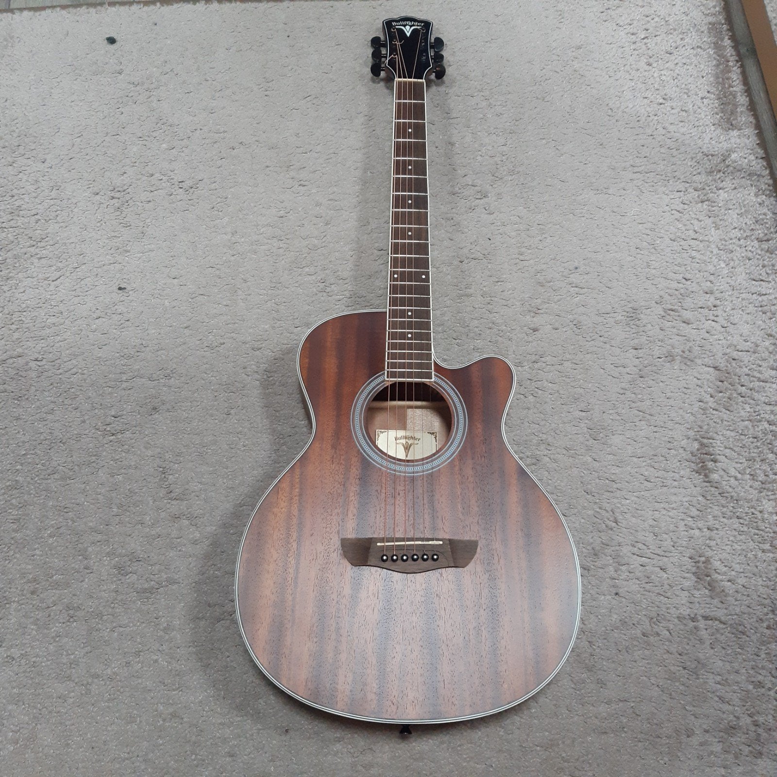 SIER  GITAAR!!!!Bullfighter, Ophalen, Gebruikt, Western- of Steelstringgitaar