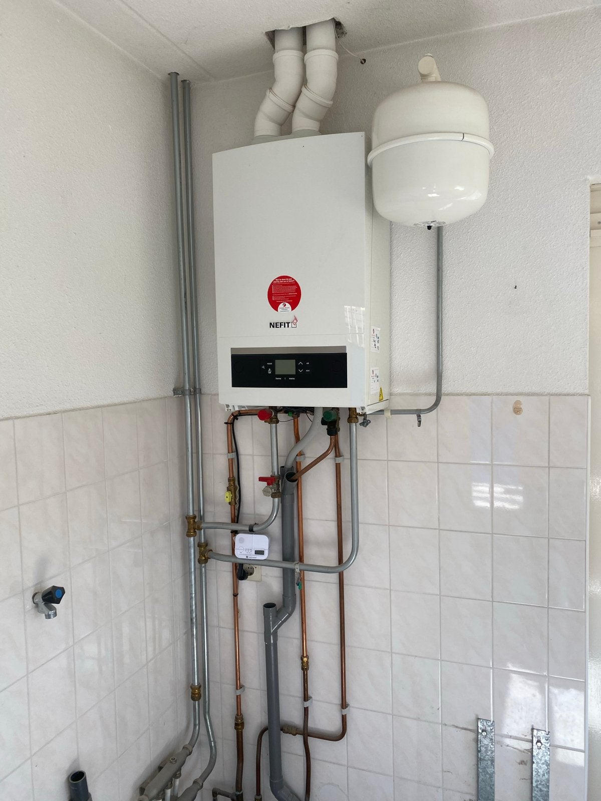 Nefit CV ketel uit 2016. Goed onderhouden, Ophalen, 30 tot 80 cm, Gebruikt, Cv-ketel of Combi-ketel